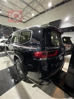 تۆیۆتا لاند کروزەر